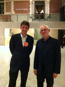 Rijksmuseumconservator Hans Rooseboom en Reinjan Mulder bij de opening van Modern Times 